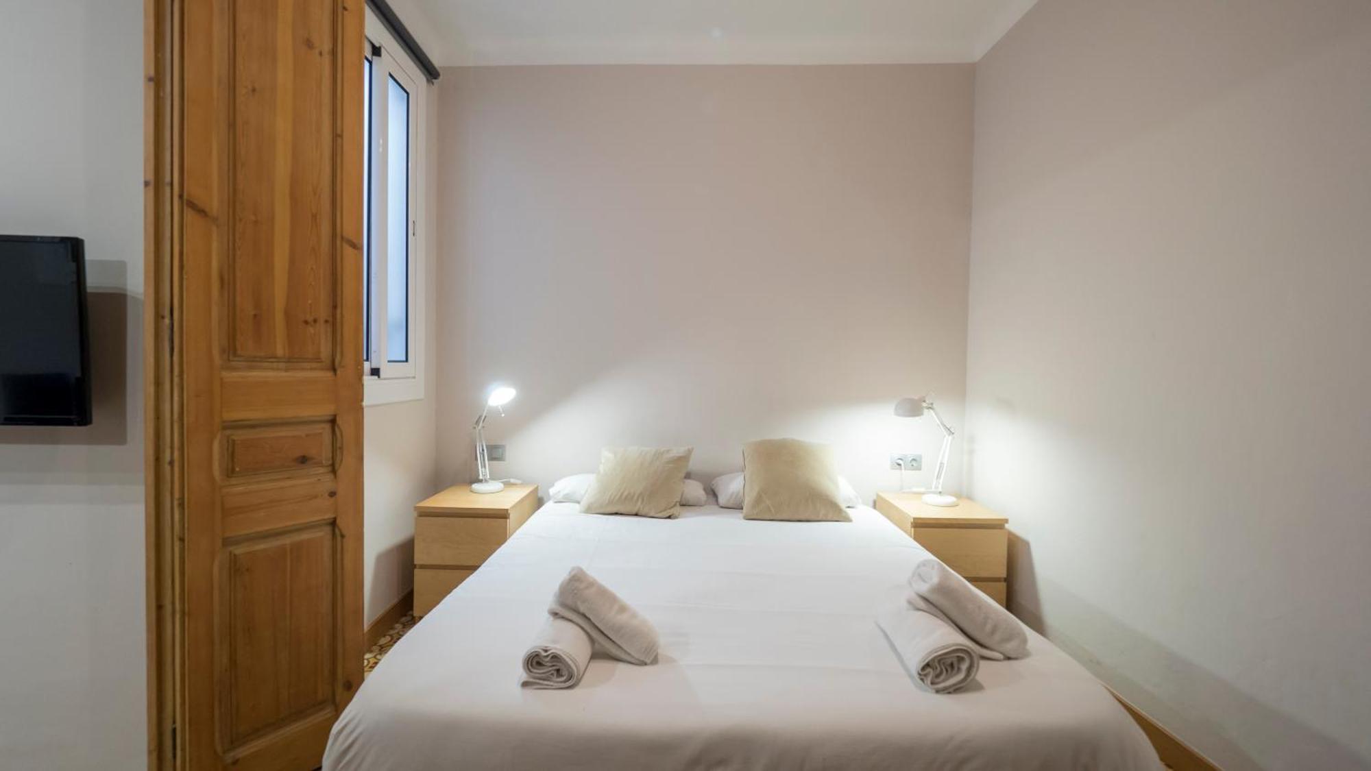 Acogedor Apartamento De 2 Dormitorios Barcelona Exteriör bild